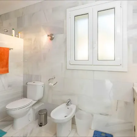 Aurelia Sea Views Heatable Pool - Billiard Ping-pong Fooball Table - & At 500 M Villa