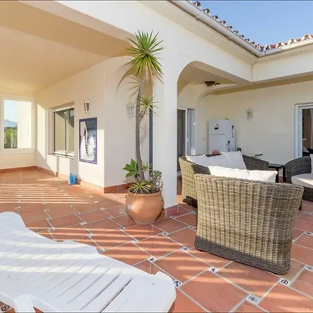 Villa Aurelia Sea Views Heatable Pool - Billiard Ping-pong Fooball Table - & At 500 M