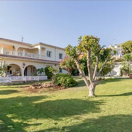 Aurelia Sea Views Heatable Pool - Billiard Ping-pong Fooball Table - & At 500 M Villa